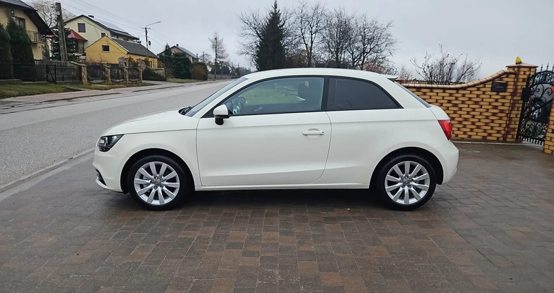 Audi A1 cena 29900 przebieg: 165000, rok produkcji 2012 z Jaraczewo małe 232